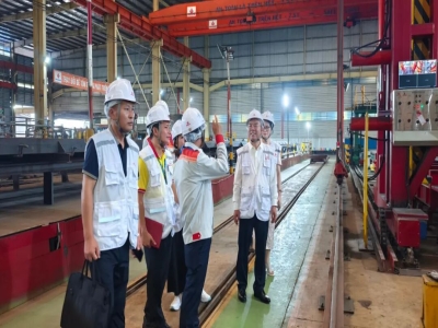 攜手共進 揚帆東盟｜天意機械董事長劉洪彬帶隊參觀越南Dai Dung Group，深化國際合作新篇章！